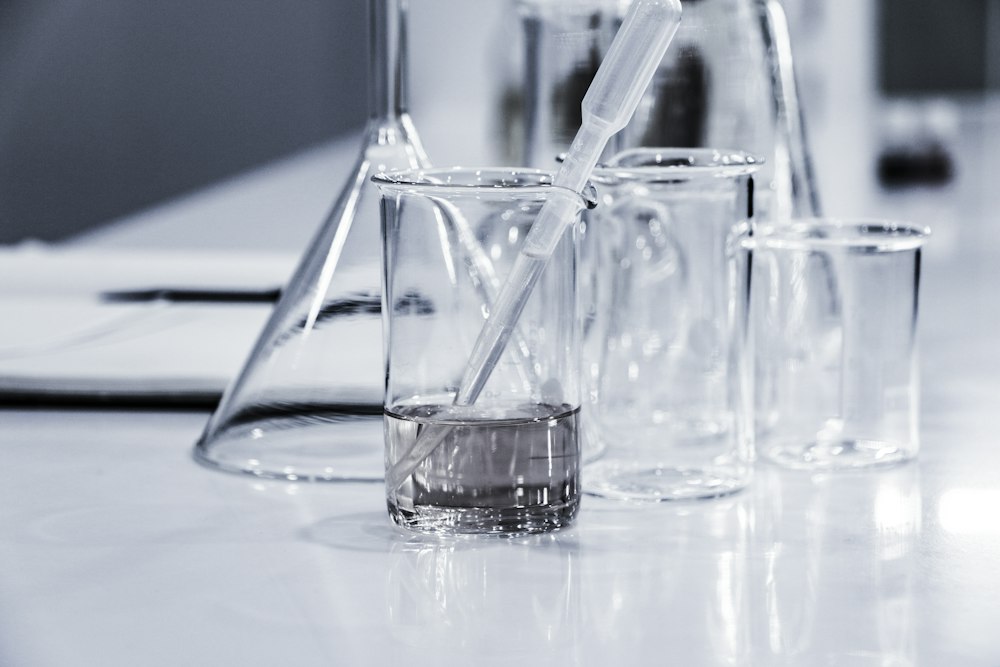Laboratory equipment for chemical work